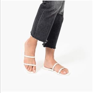 Tkees Gemma Sandals Cream